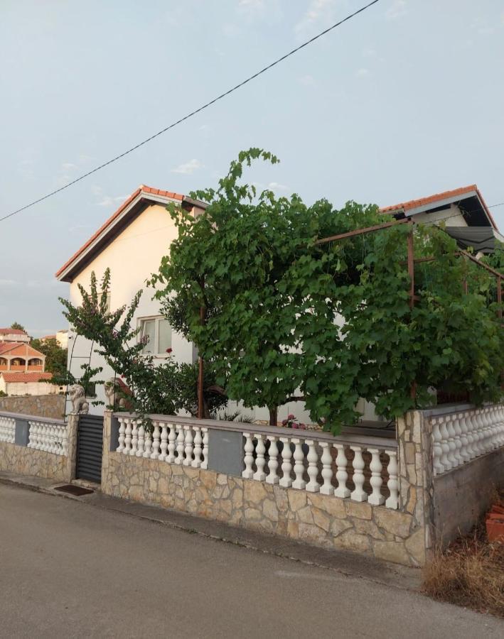 Apartman Petar Apartment ซาดาร์ ภายนอก รูปภาพ